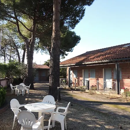 Lägenhetshotell Villaggio Internazionale Albenga